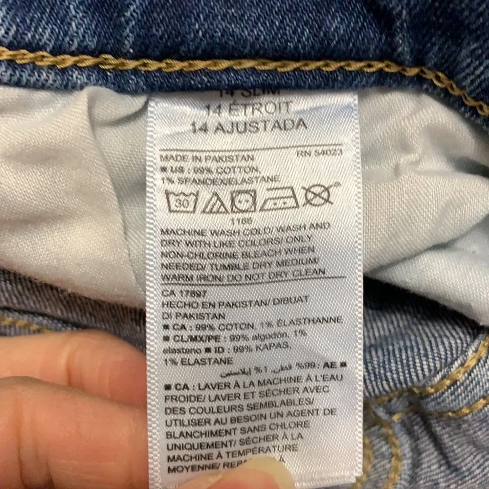 OLD NAVY Boot-Cut Distressed Released Frayed Hem Whiskered 5 Pocket Denim 14 G